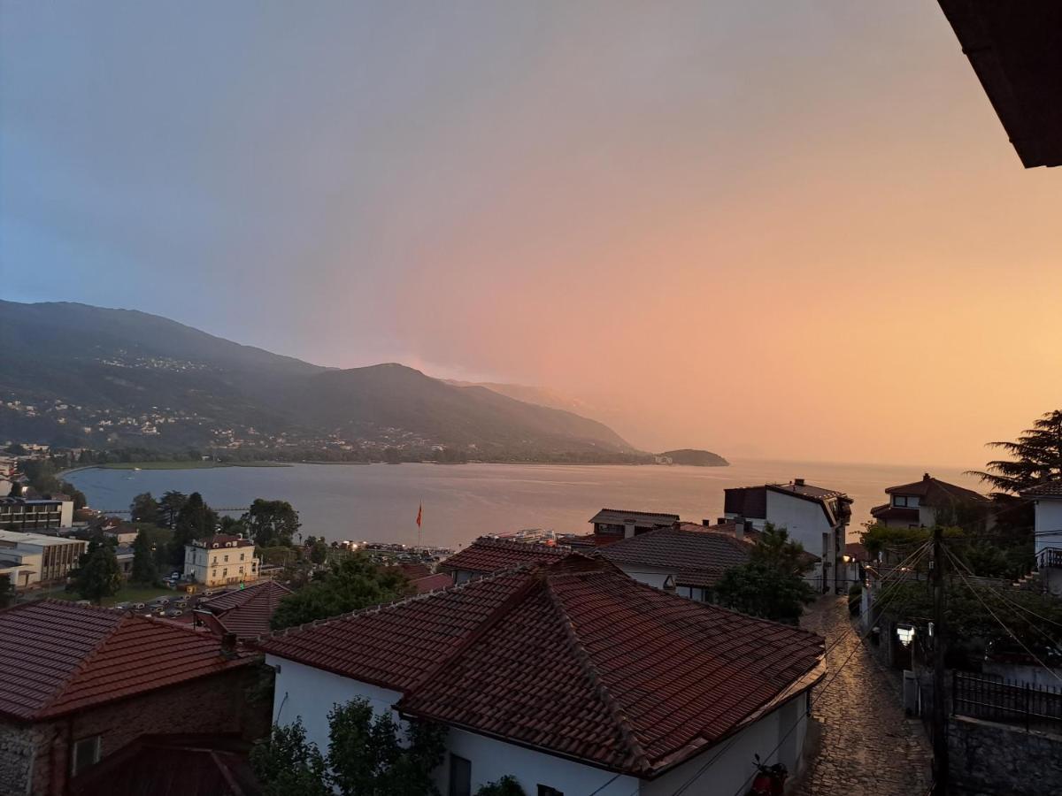 Sun & Moon Apartment Ohri Dış mekan fotoğraf